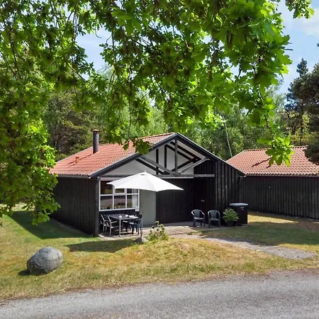 M207-vaeggerlose-botolundvej-110 Bøtø By